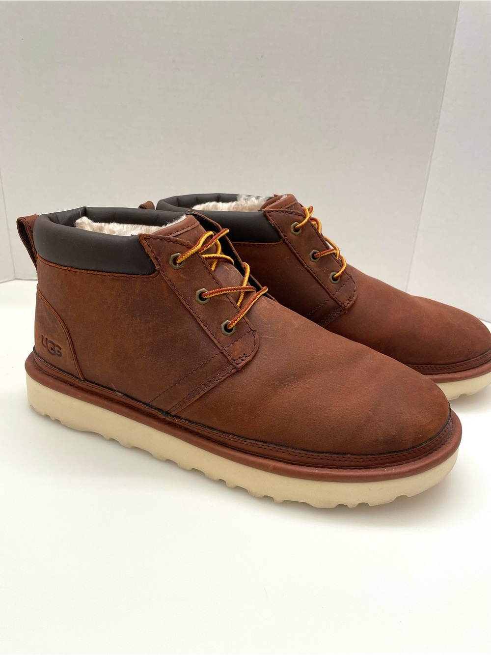 UGG Mens Neumel Utility Boot Sz 10 Ginger Leather Casual Fall Winter Activewear